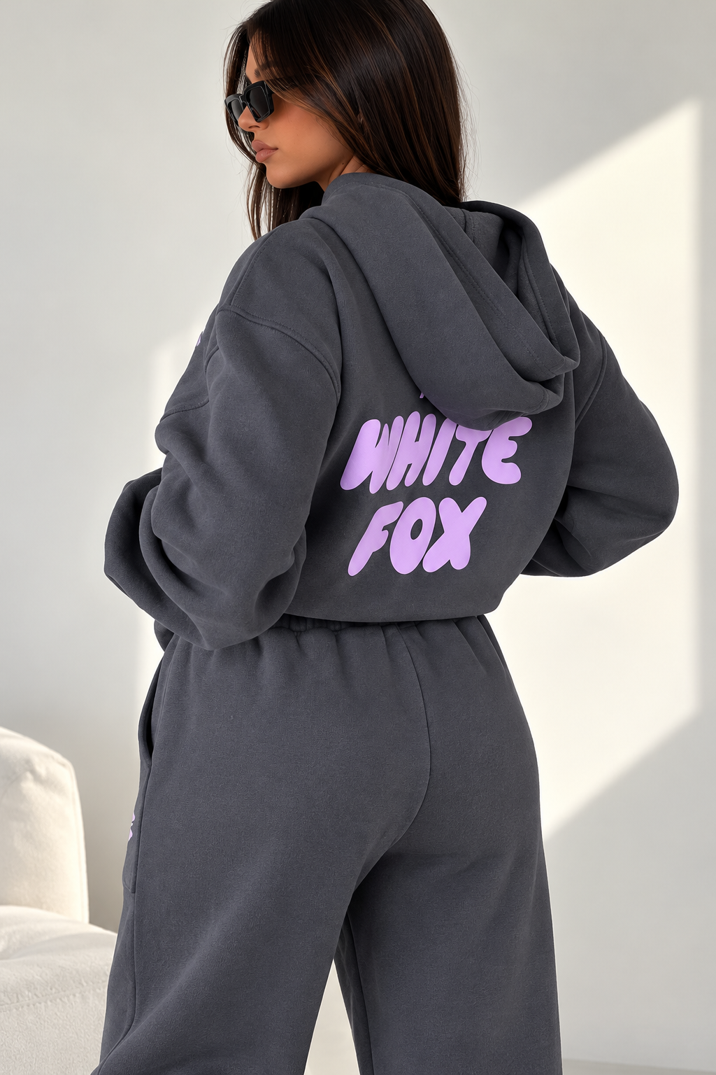 Fashionable Logo Hoodie and Sweatpants Set (2 Pieces)